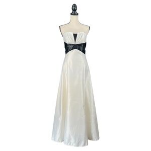 Jessica McClintock for Gunne Sax Gown Strapless Dress White Black Prom Formal 5